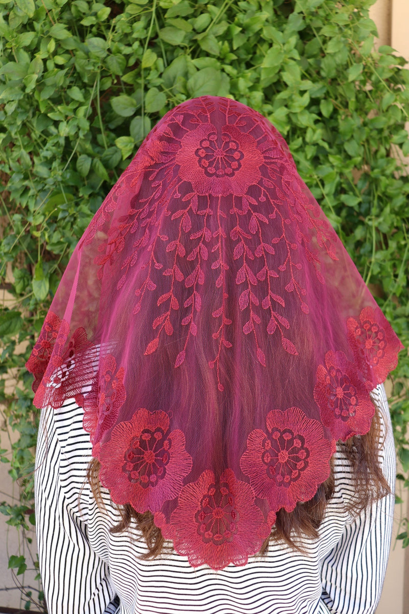 Bordeaux Elaina Veil