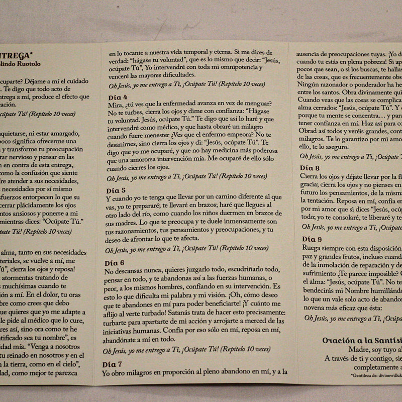 Novena de la Entrega – Tríptico de estampa/The Surrender Novena SPANISH version Trifold Holy Cards (3" X 5")