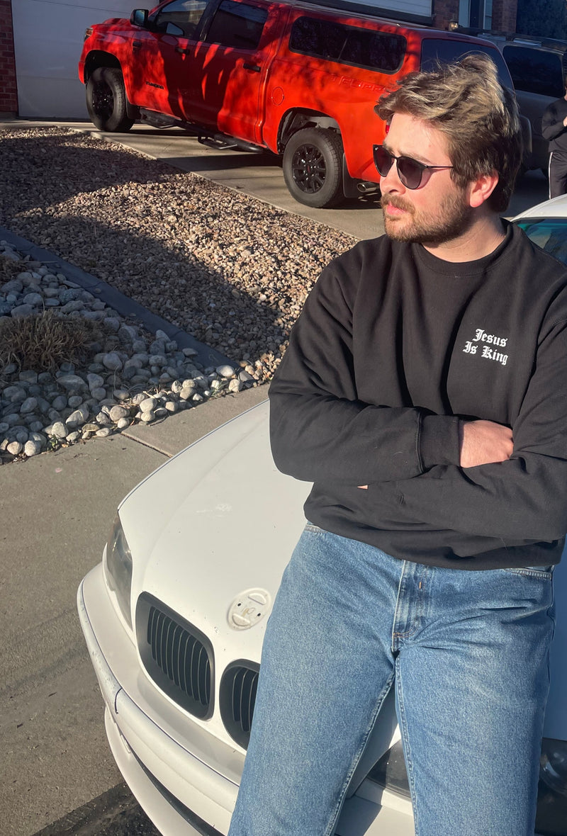 Jesus is King Black Sweatshirt (Unisex)