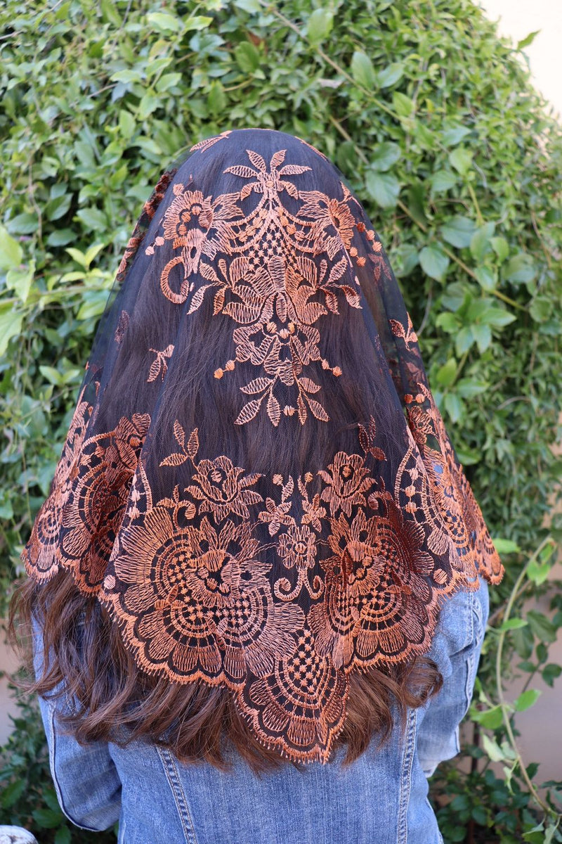 Coffee on Black Eva Veil